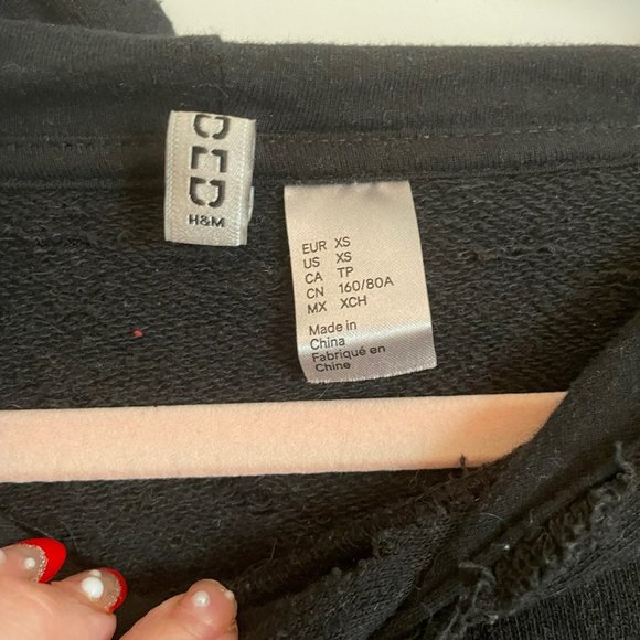 H&M Distressed Cropped Hoodie - Picture 4 of 5